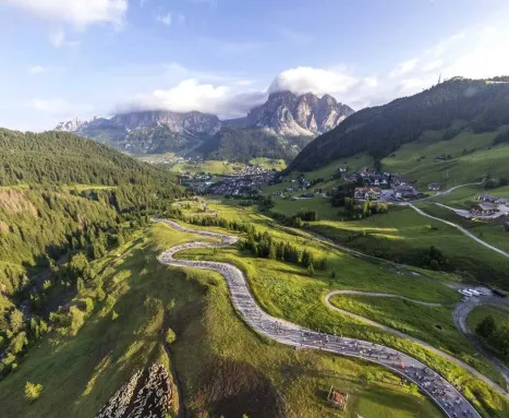 Maratona dles Dolomites