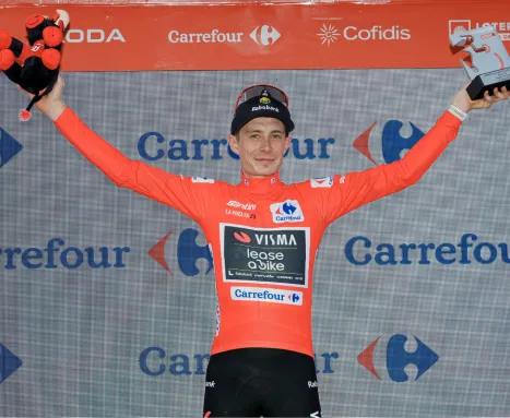 Vuelta di Spagna, Vingegaard conquista la 20a tappa a Bola del Mundo