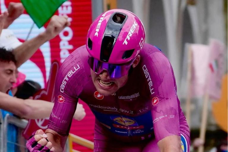 Giro d'Italia-poker Pedersen-Del Toro-rosa
