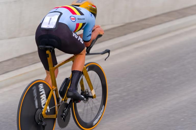 Giro del Delfinato, Evenepoel vince la quarta tappa