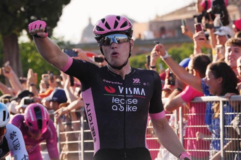 Olav Kooij, vincitore dell'ultima tappa del Giro d'Italia