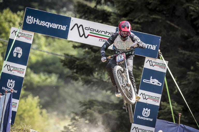 Downhill Italia salto