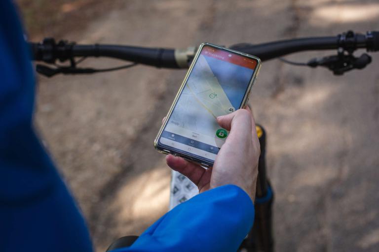 Trackting BIKE app